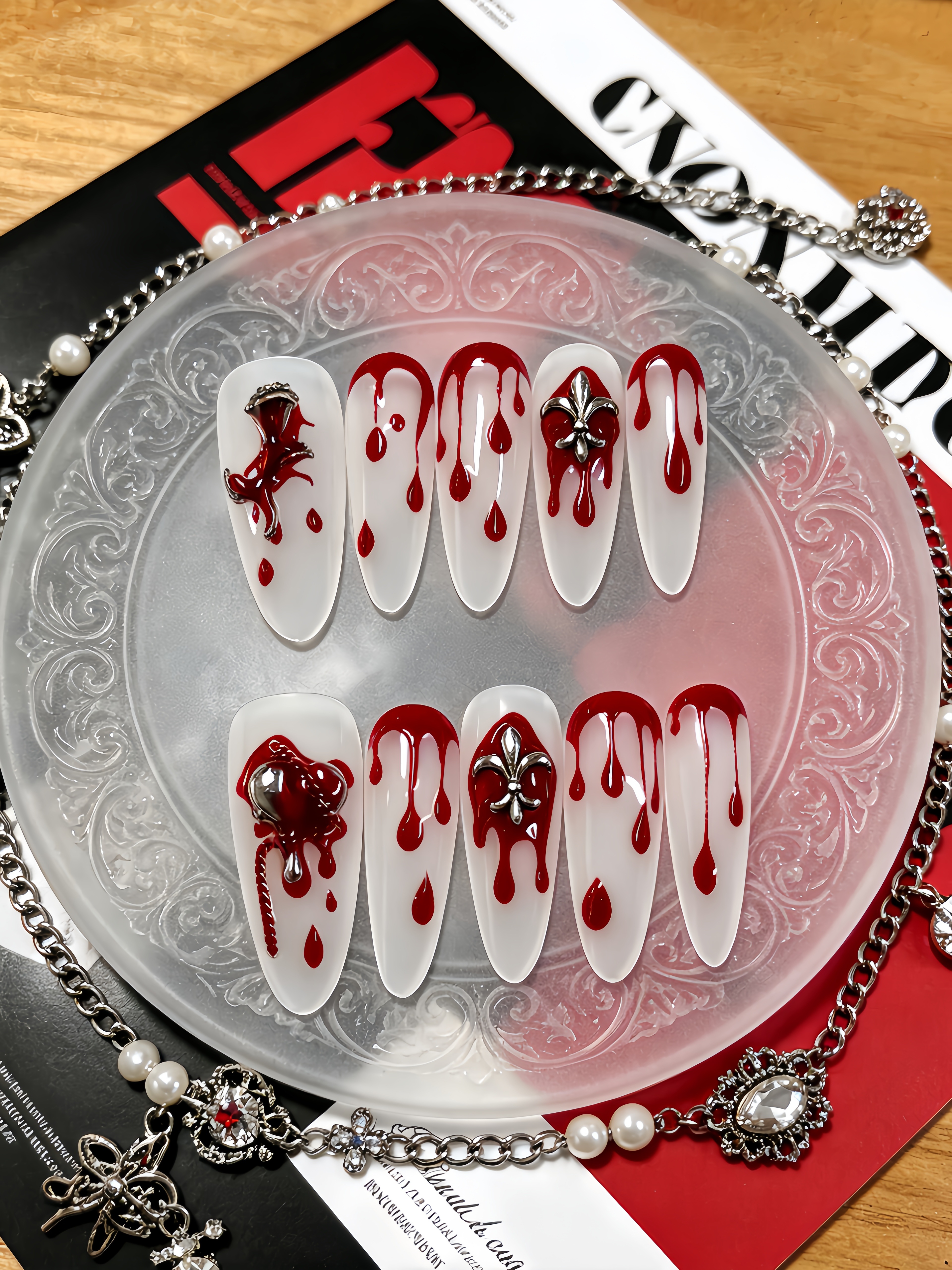 Nail Art Red - 10 Long Waterdrop-Shaped Press-On Nails, with