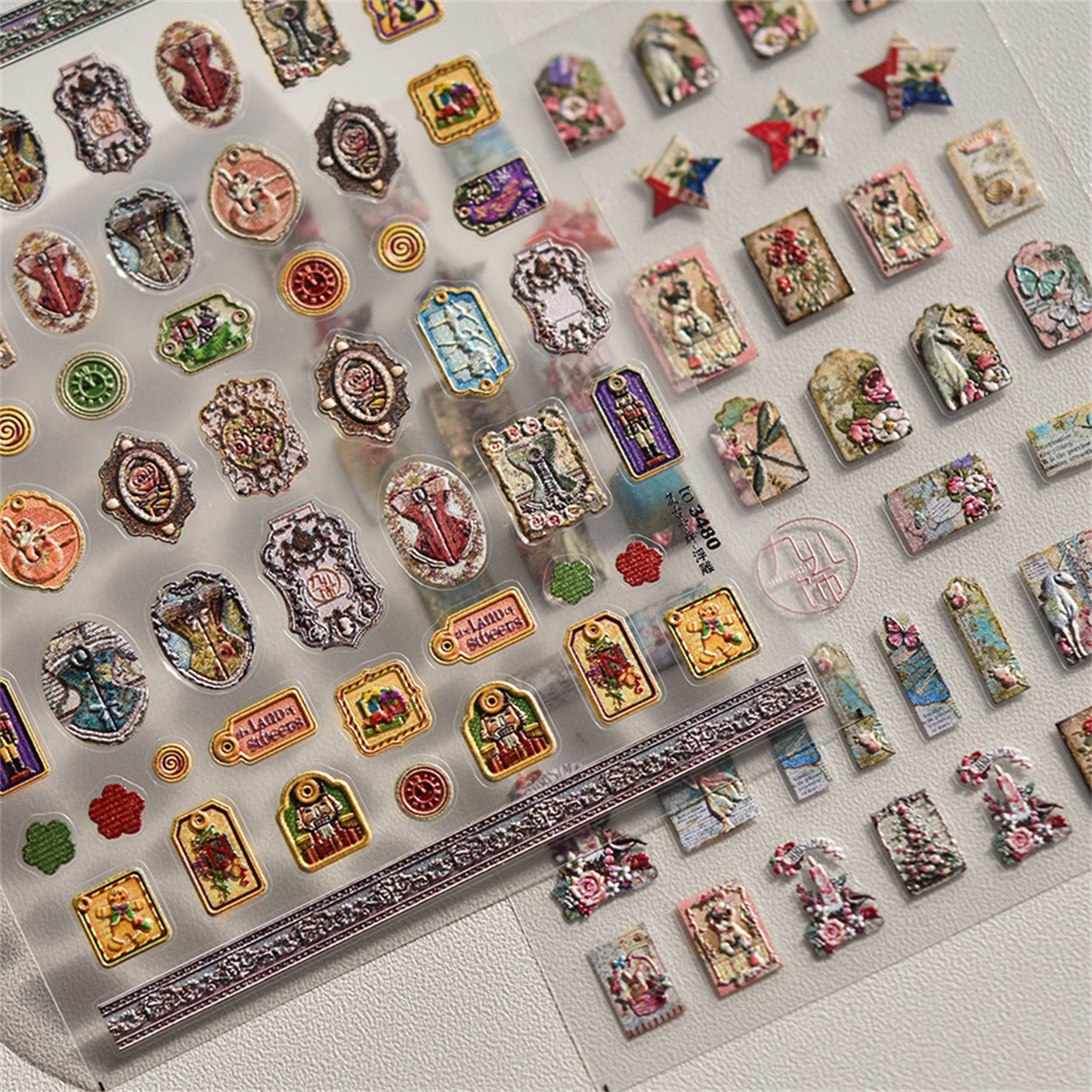 1pcs 5D 2024New English Retro  - Nail Art Vampire incelemesi ve fiyatı