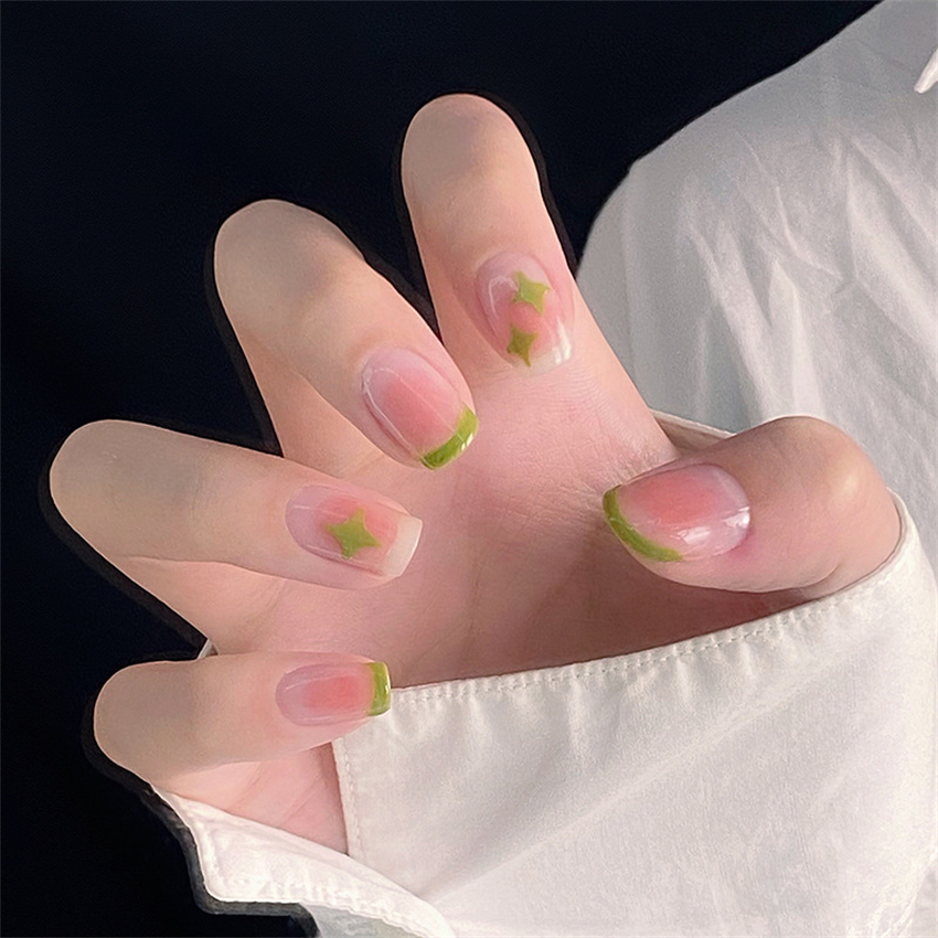 24PCS Short Acrylic Golden Hea - Nail Art Maroon incelemesi ve fiyatı