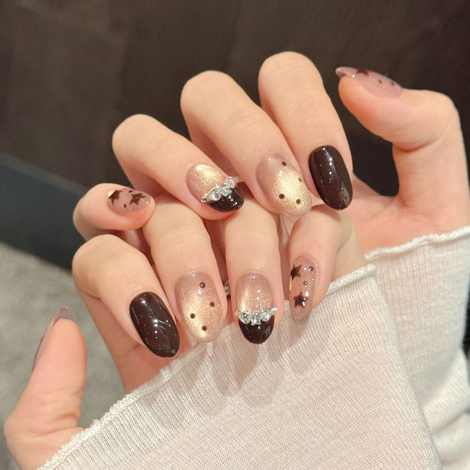 10 PCS Luxury Handmade Press O - Nail Adhesive Tab incelemesi ve fiyatı