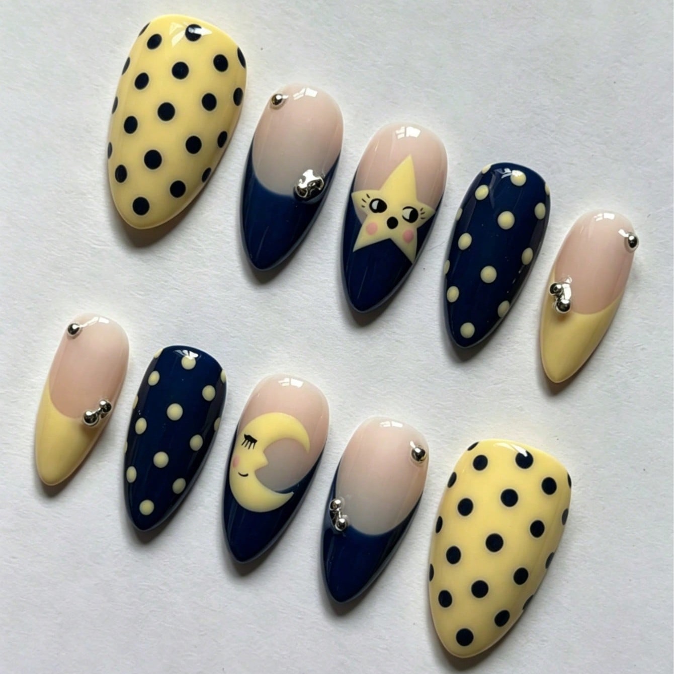 10Pcs Viral Kawaii Star Moon P - Nail Art Maroon incelemesi ve fiyatı